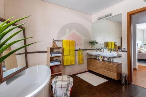 Villa in Obidos Lagoon