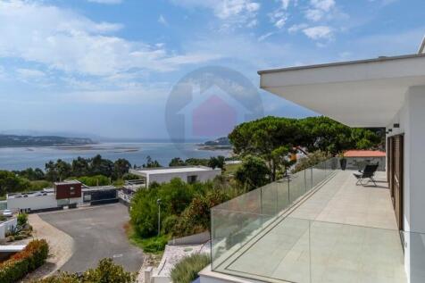 Villa in Obidos Lagoon