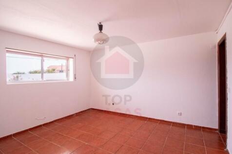 villa near Peniche