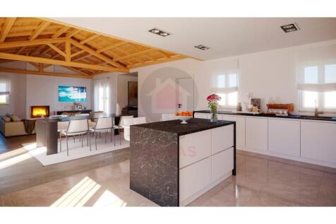 Villa in Serra do Bouro