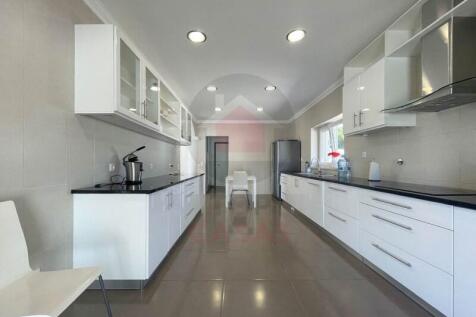 Villa in Serra do Bouro