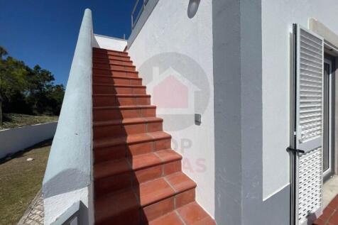 Villa in Serra do Bouro