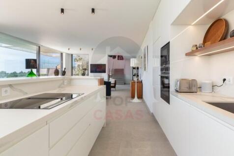 Villa with lagoon views