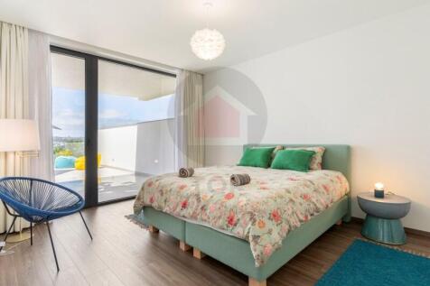 Villa with lagoon views