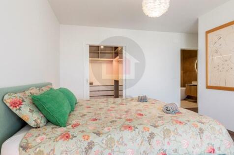 Villa with lagoon views