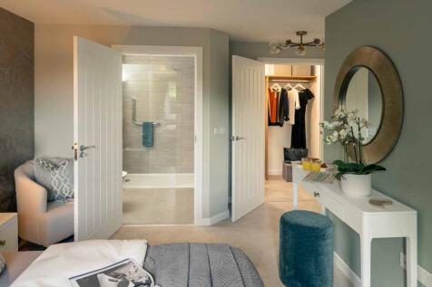 Show home wardrobe storage