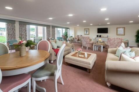 Homeowners Lounge