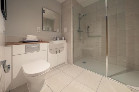 The Cedars, Malpas - Shower Room