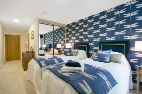 Guest suite