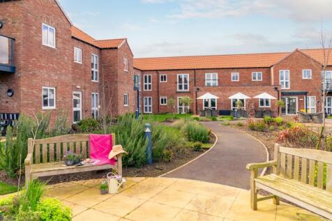 Seating area at Brigg Court