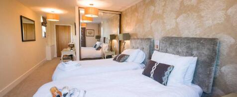 Guest suite