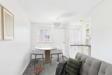 Dining DD