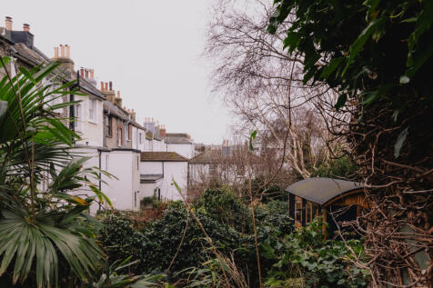 Croft-StLeonards-NorthStreet-Garden-8
