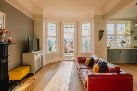 Croft-StLeonards-StMatthews-Interior-60