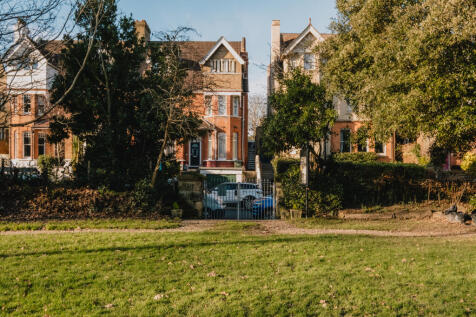 Croft-StLeonards-StMatthews-StMatthewsGardens-3