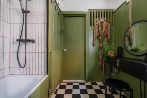 CROFT-CROFTROAD-HASTINGS-INTERIOR-HR-30