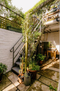 Croft-Hastings-ExmouthPlace-Garden-5