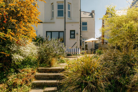 Croft-Hastings-StHelensCrescent-Garden-4