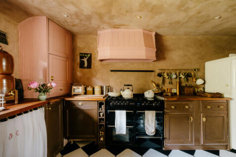 Croft-StLeonards-CottageInTheSky-Interior-5