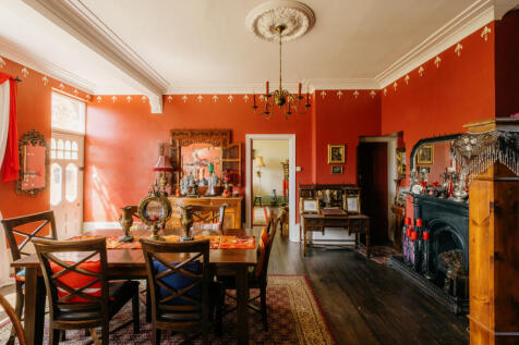 Croft-Bexhill-Squirrels-Interior-12