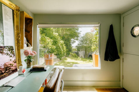 Croft-Hastings-TilekilnLane-Interior-70
