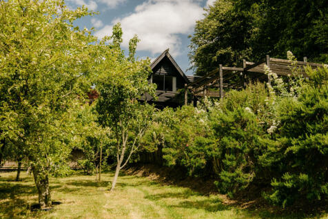 Croft-Hastings-TilekilnLane-Exterior-17