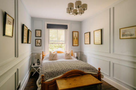 Croft-Hastings-HughendenRoad-Interior-38