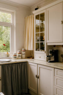 Croft-StLeonards-SeddlescombeRoadNorth-Interior-15