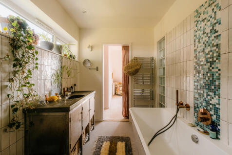 Croft-Hastings-StHelensWoodRoad-Interior-14