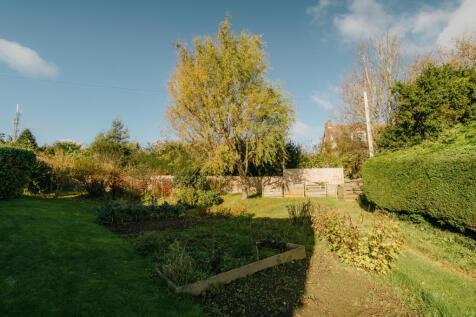 Croft-Hastings-Amherst-Gardens-Exterior-13