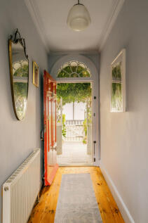 Croft-Hastings-WestHillCottage-Interior-56