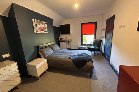 Double En-suite Bedroom