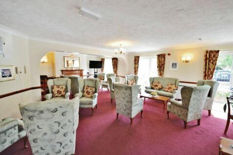Communal Lounge 