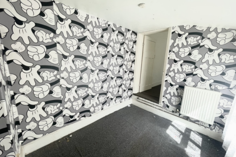 Adjoining Room 