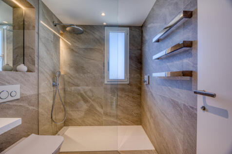 ONE_STOP_SANTA_PONSAI_20936