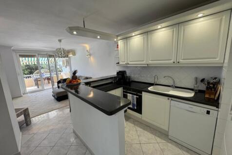 WhatsApp Image 2025-02-26 at 13.31.05