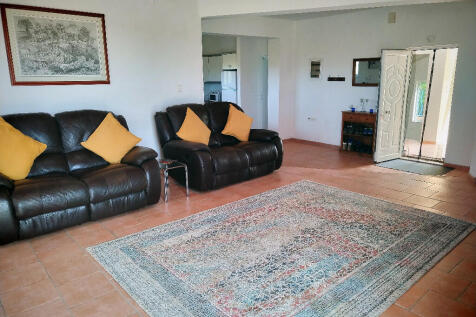 Lounge 2