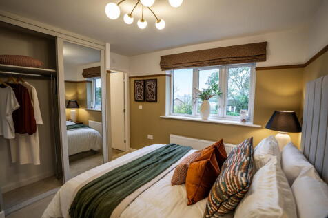 Bedroom Toddington