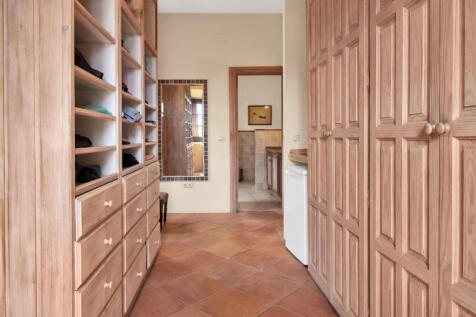 Property Image 44