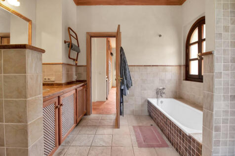 Property Image 46