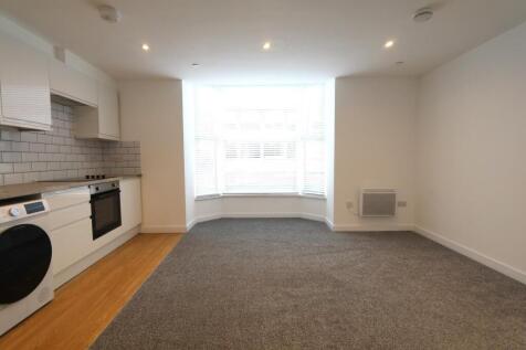 living area 2.JPG