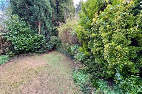 GARDEN (1).jpg