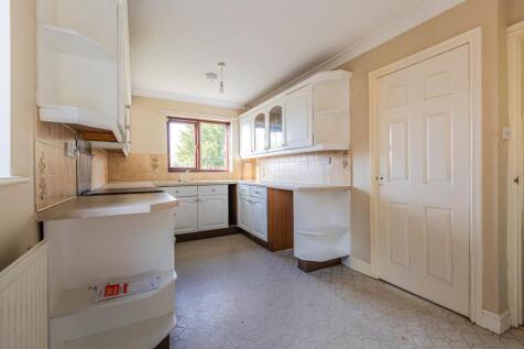 Kitchen (1).jpg