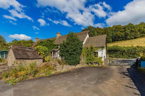 Trehir Farm-2.jpg