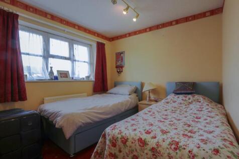 BEDROOM TWO (1).jpg