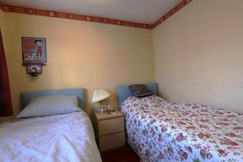 BEDROOM TWO (2).jpg