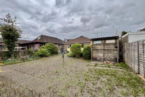 BACK GARDEN (4)