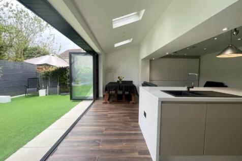 kitchen 4.jpg
