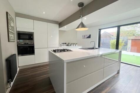 kitchen 9.jpg