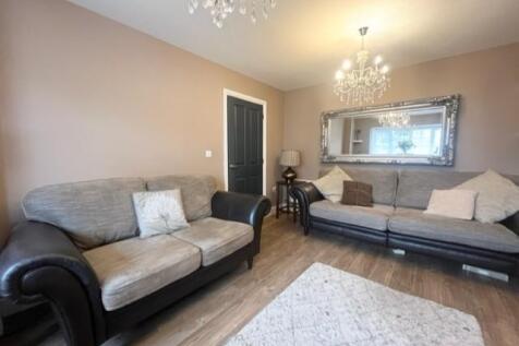 living room 1.jpg